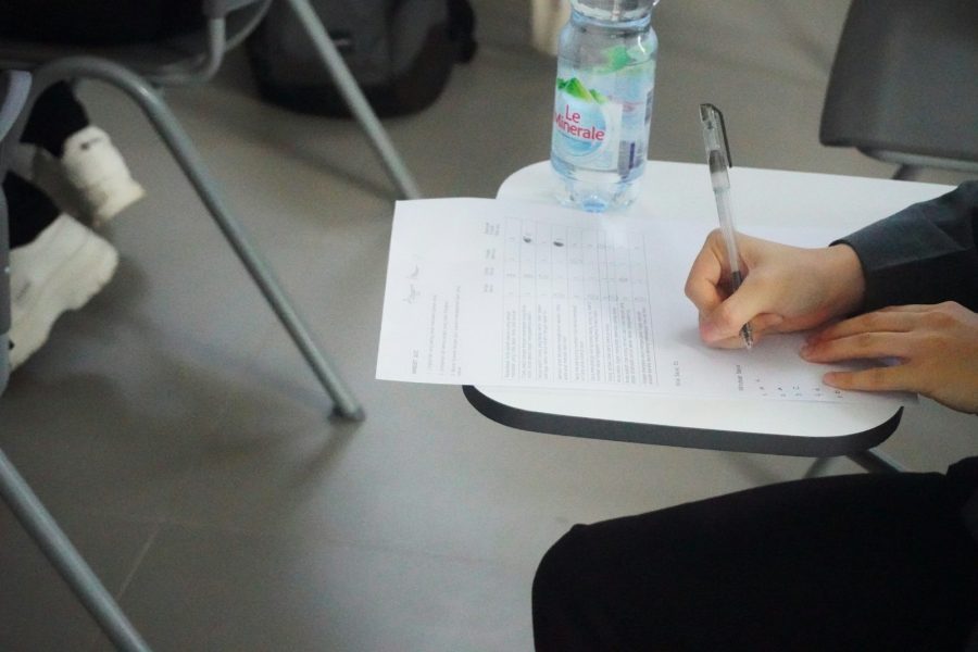 Expertise autographe : évaluer l&rsquo;authenticité d&rsquo;un écrit