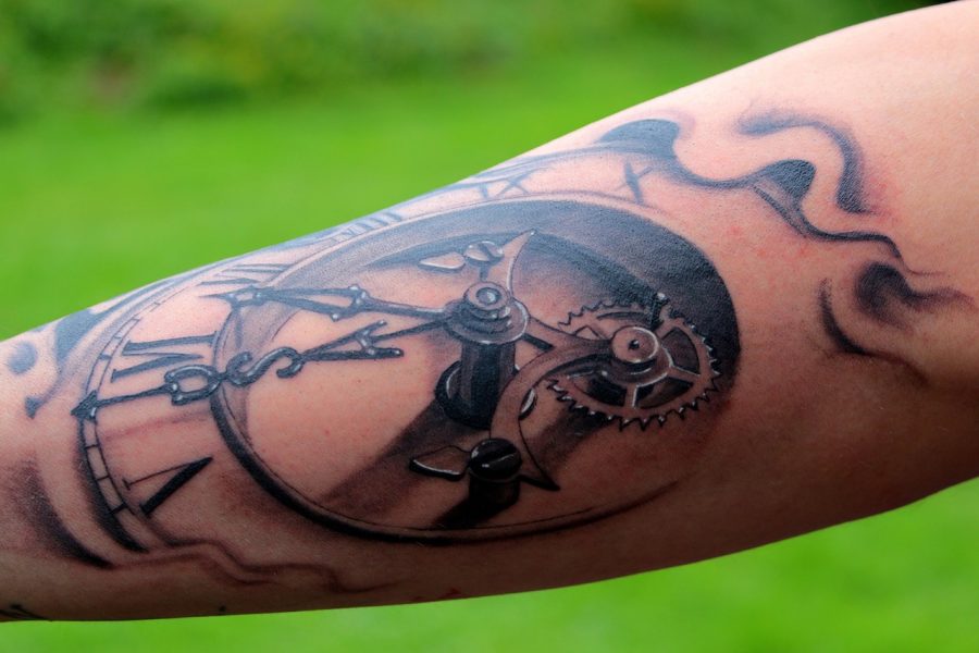 Signification d&rsquo;un tatouage : comprendre les niveaux de sens